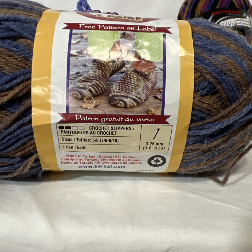 Bernat Sox Gazoom Austermann Step Yarn Mixed Lot + James C Brett Pattern4