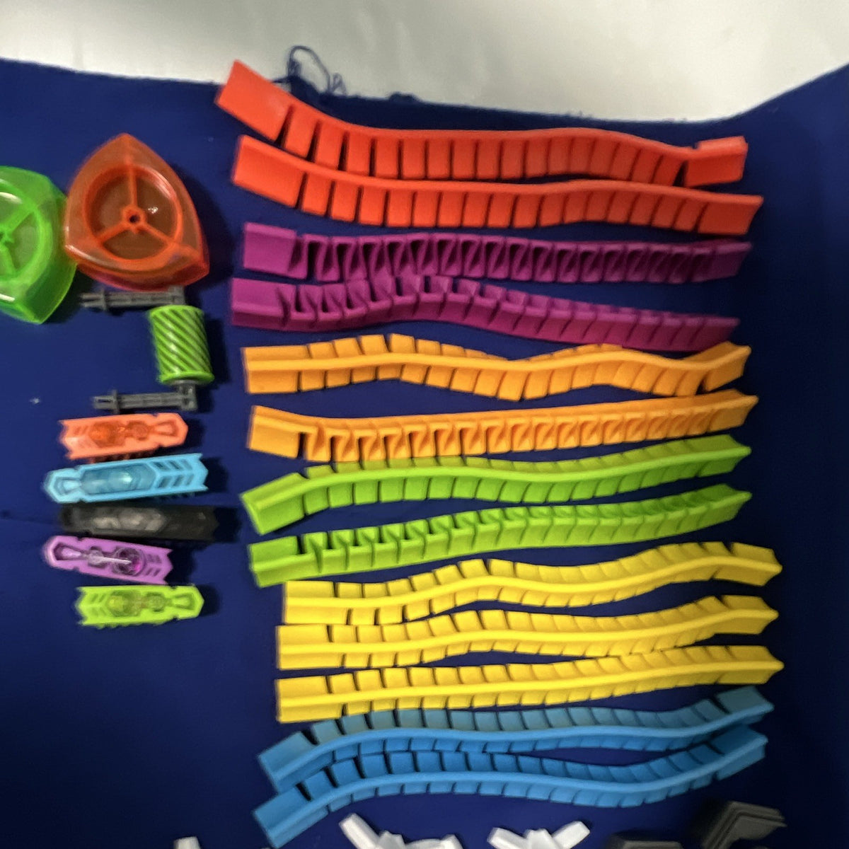 HEXBUG Flash Nano Battle Zone Playground Replacement Pieces Lot of 57 (4 Bugs)4