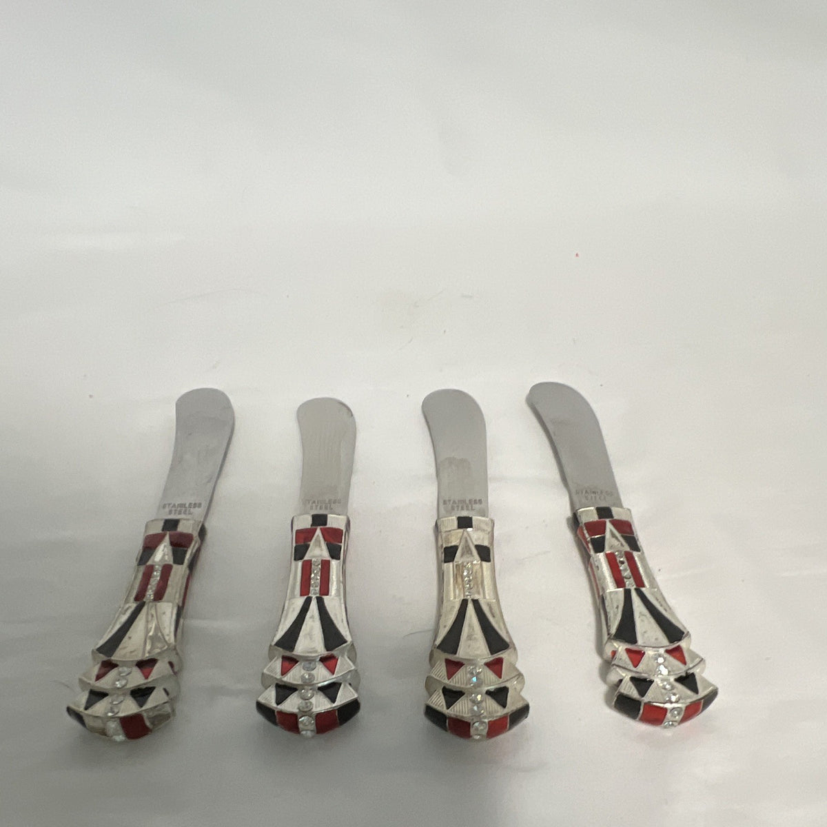 Bombay Company Cheese Spreaders Set of 4 Silver Red Black Geometric Enamel1