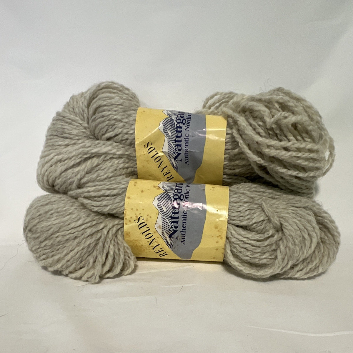 Naturgarn Reynolds Authentic Nordic 100% Wool 4 Ply Yarn Lot 2 Gray Skeins #74120