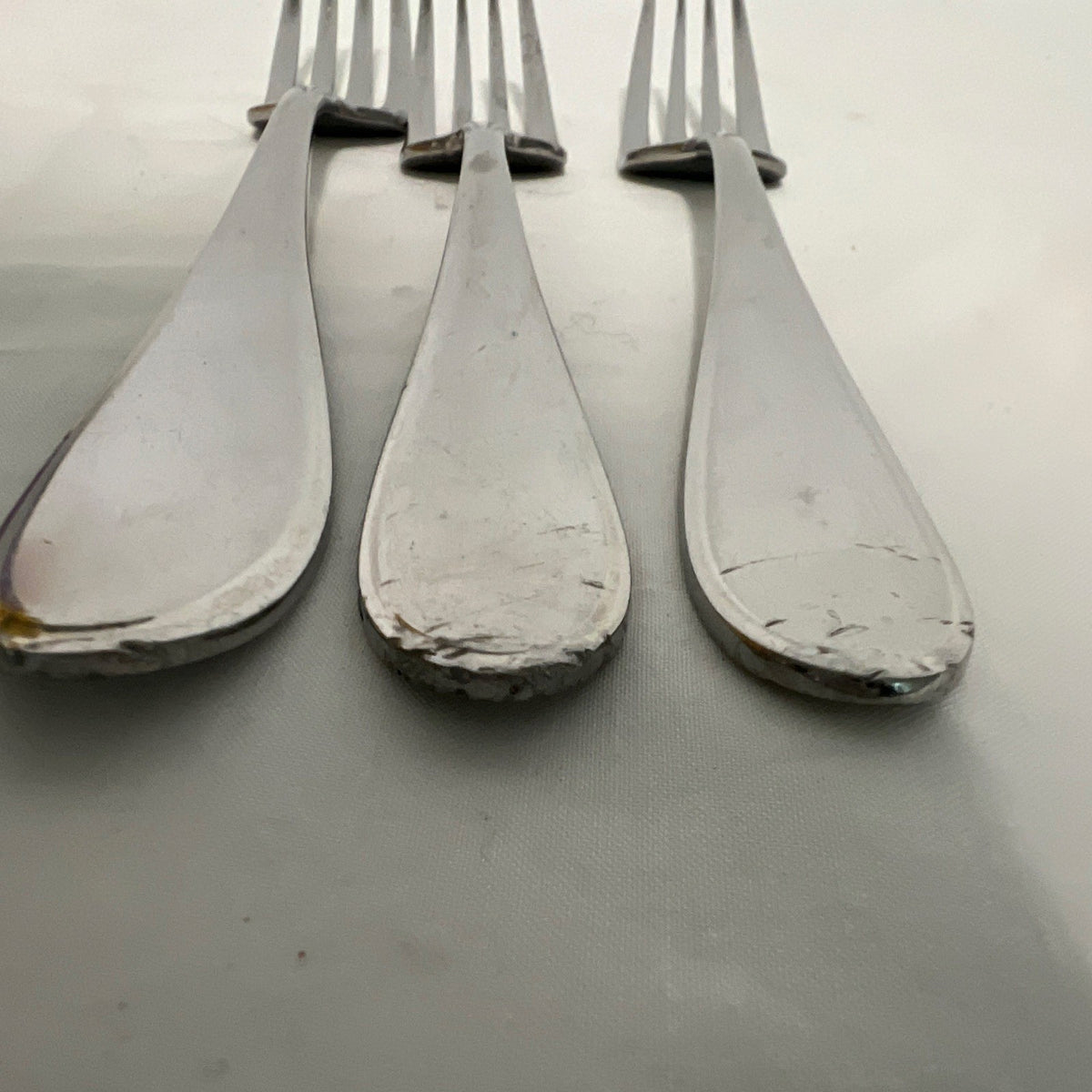 Set of 3 Yamazaki Stainless Steel Forks, Silver, Solid Handle, Reusable2