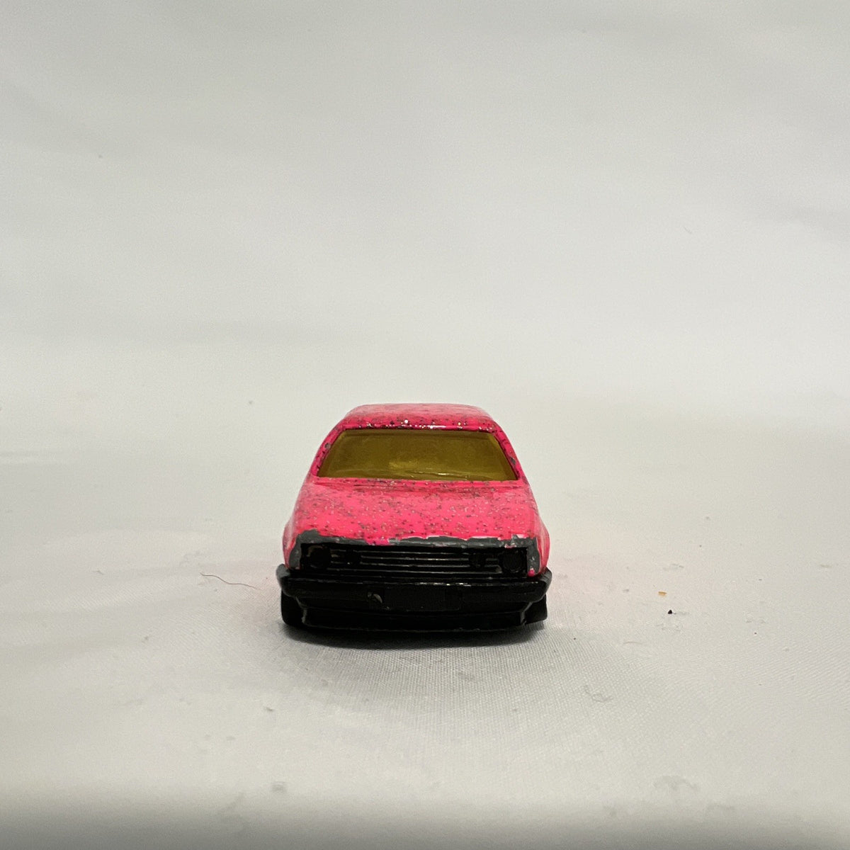  Vintage Hot Wheels 1989 Volkswagen Golf Mk2 Hot Pink Sparkle Metalflake Diecast