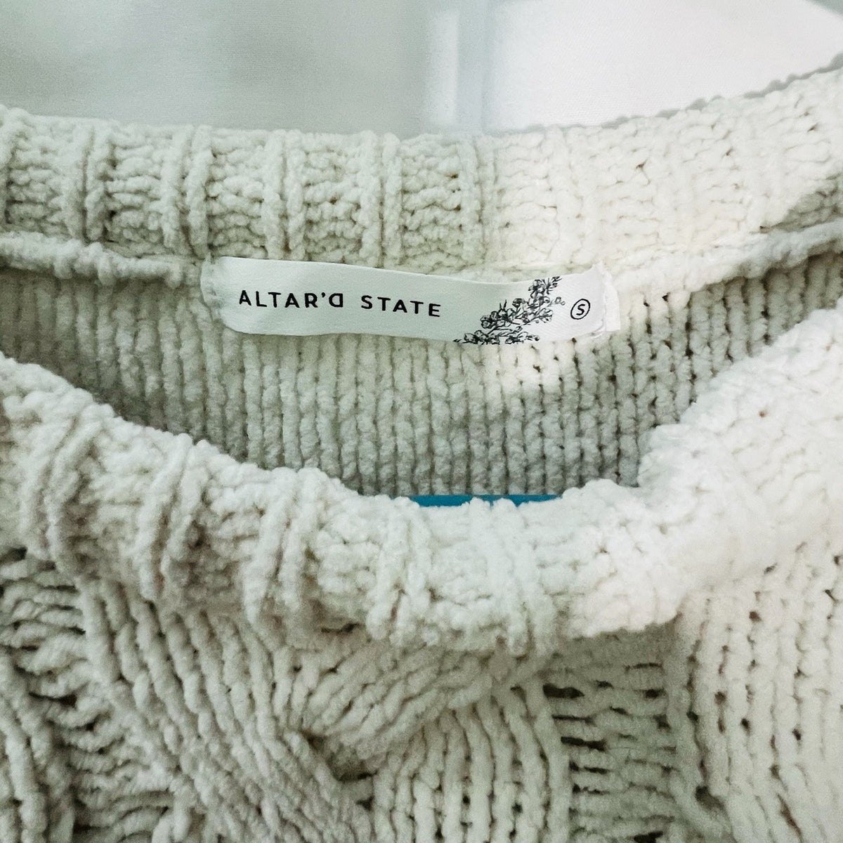 Altar'd State Womens S Cream Cable Knit Cropped Sweater Balloon Sleeve Boho2