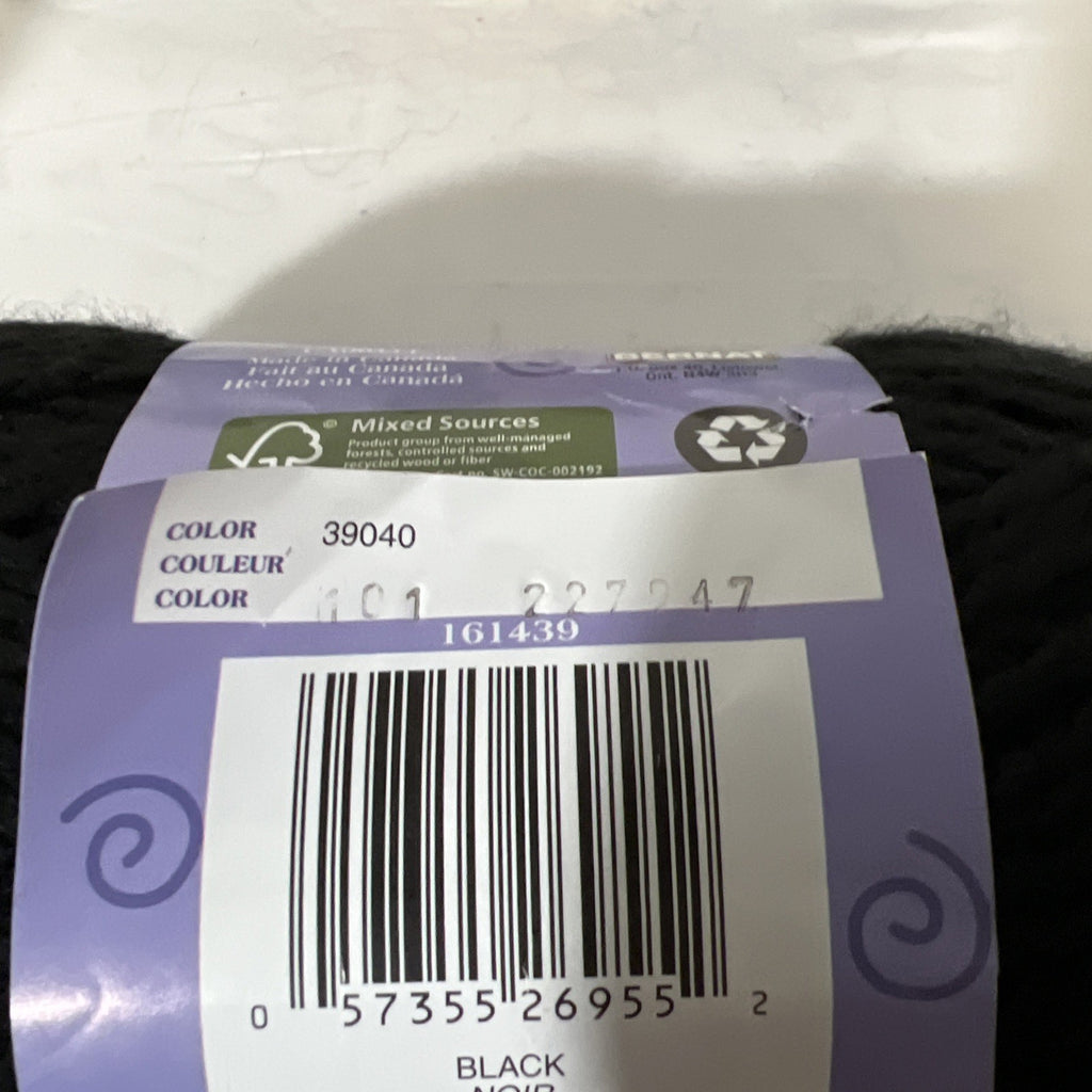 Yarn Lot 4 Bernat Lion Brand Red Heart Ice Yarns Black Gray Mixed Texture5
