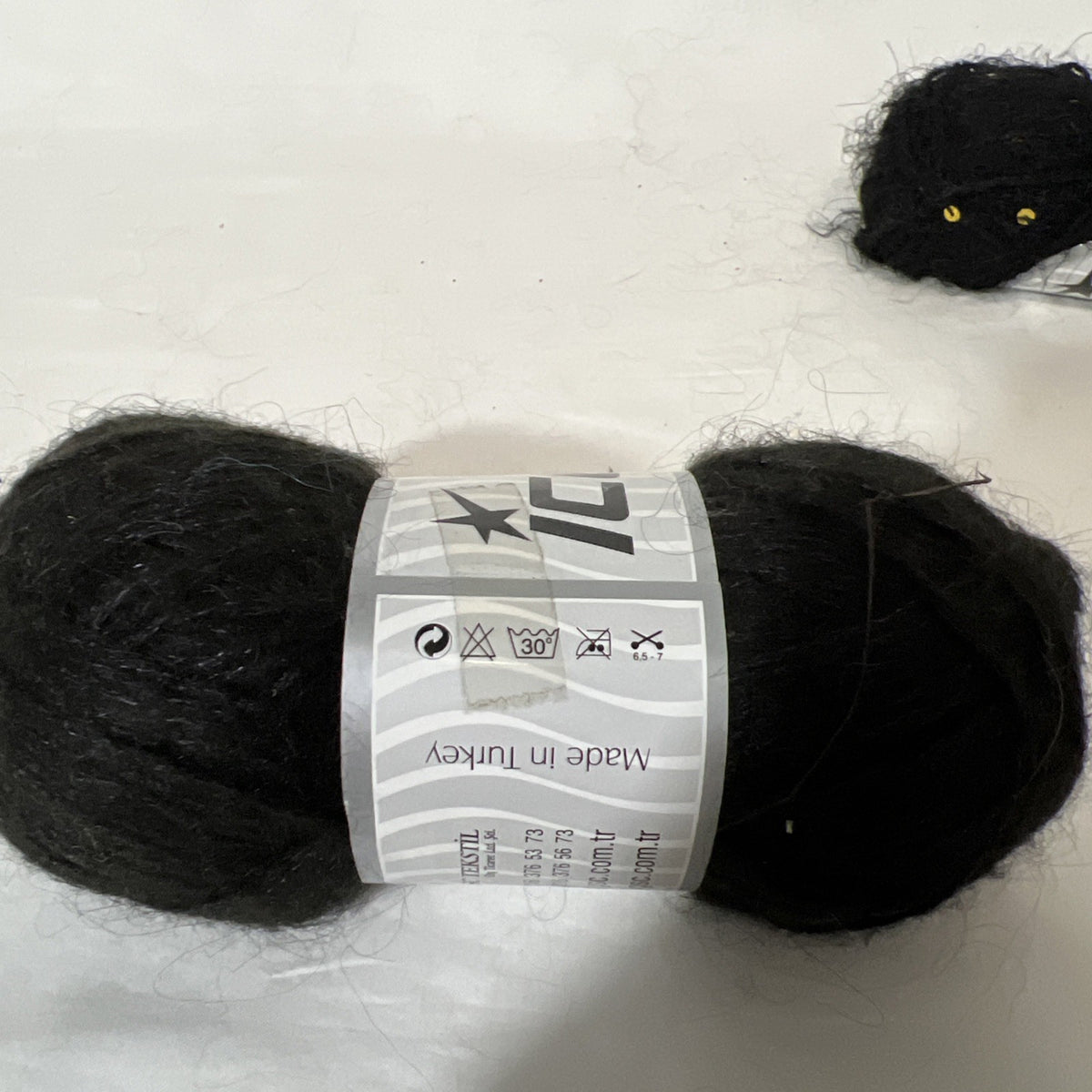 Ice Yarns Black Mohair Blend Yarn Lot 2 Gold Sequin Fuzzy Novelty Craft Yarn2