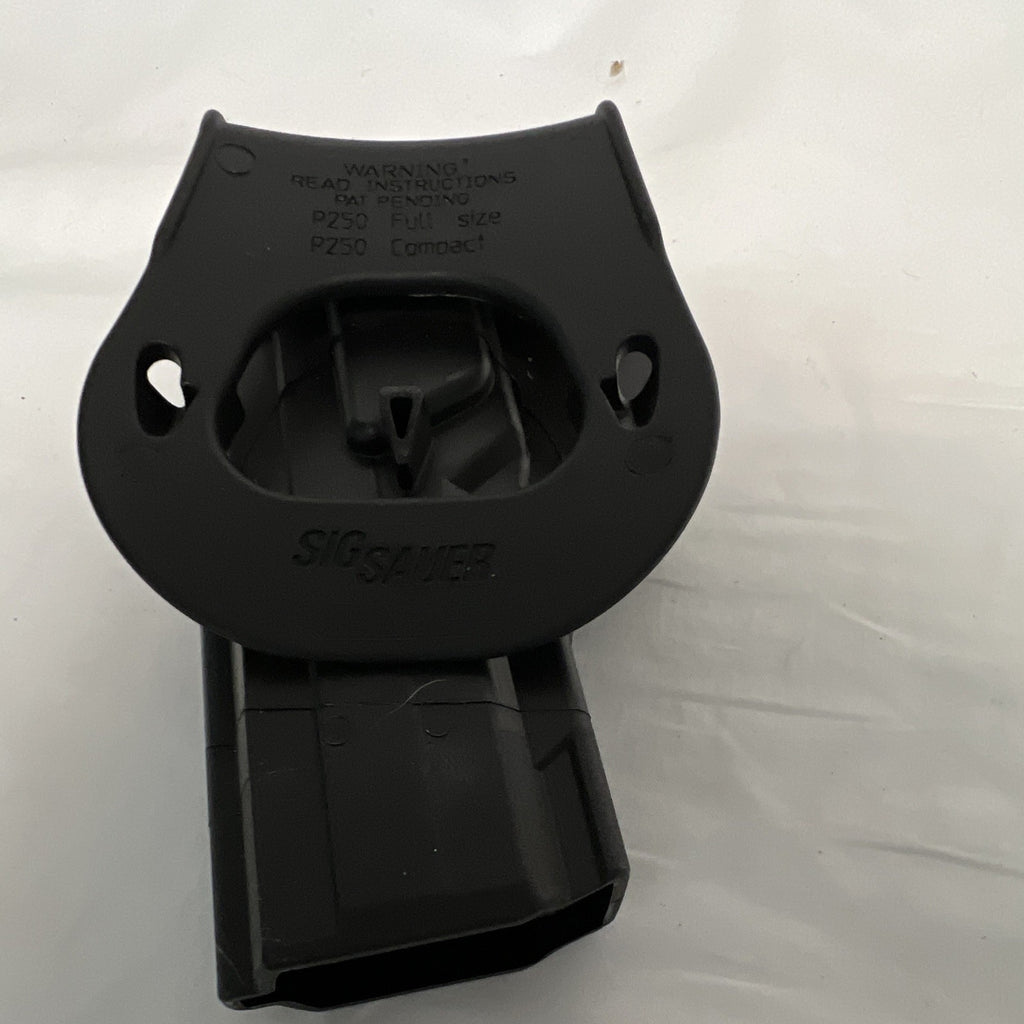 SIG SAUER D250 Paddle Holster RH Black Polymer Level 1 for P250 .45 ACP1